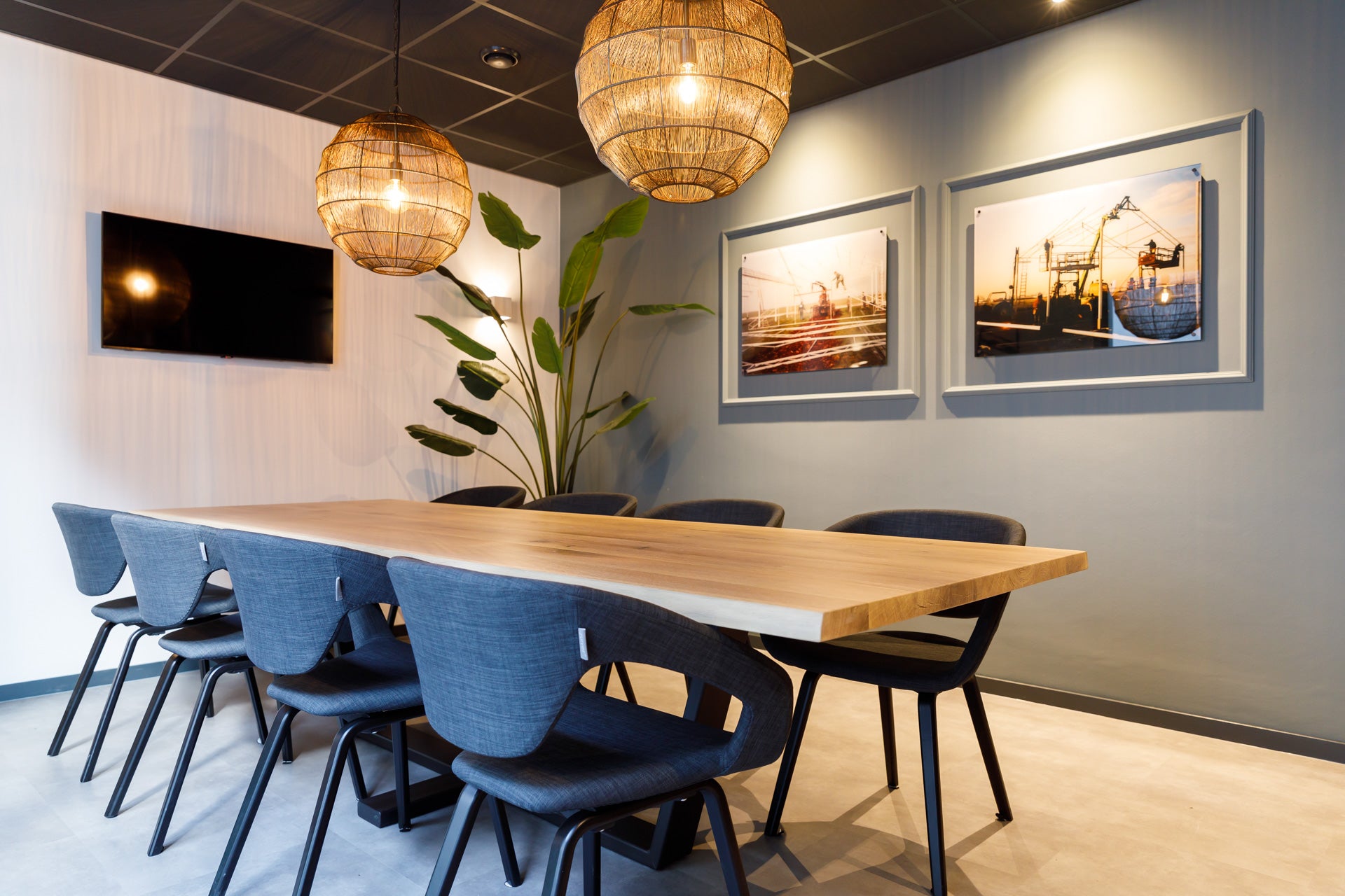 Project bedrijfspand 's-Gravenzande -compleet interieuradvies